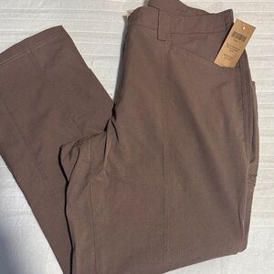 Duluth Trading Co. Breezeshooter Convertible pants in deep purple